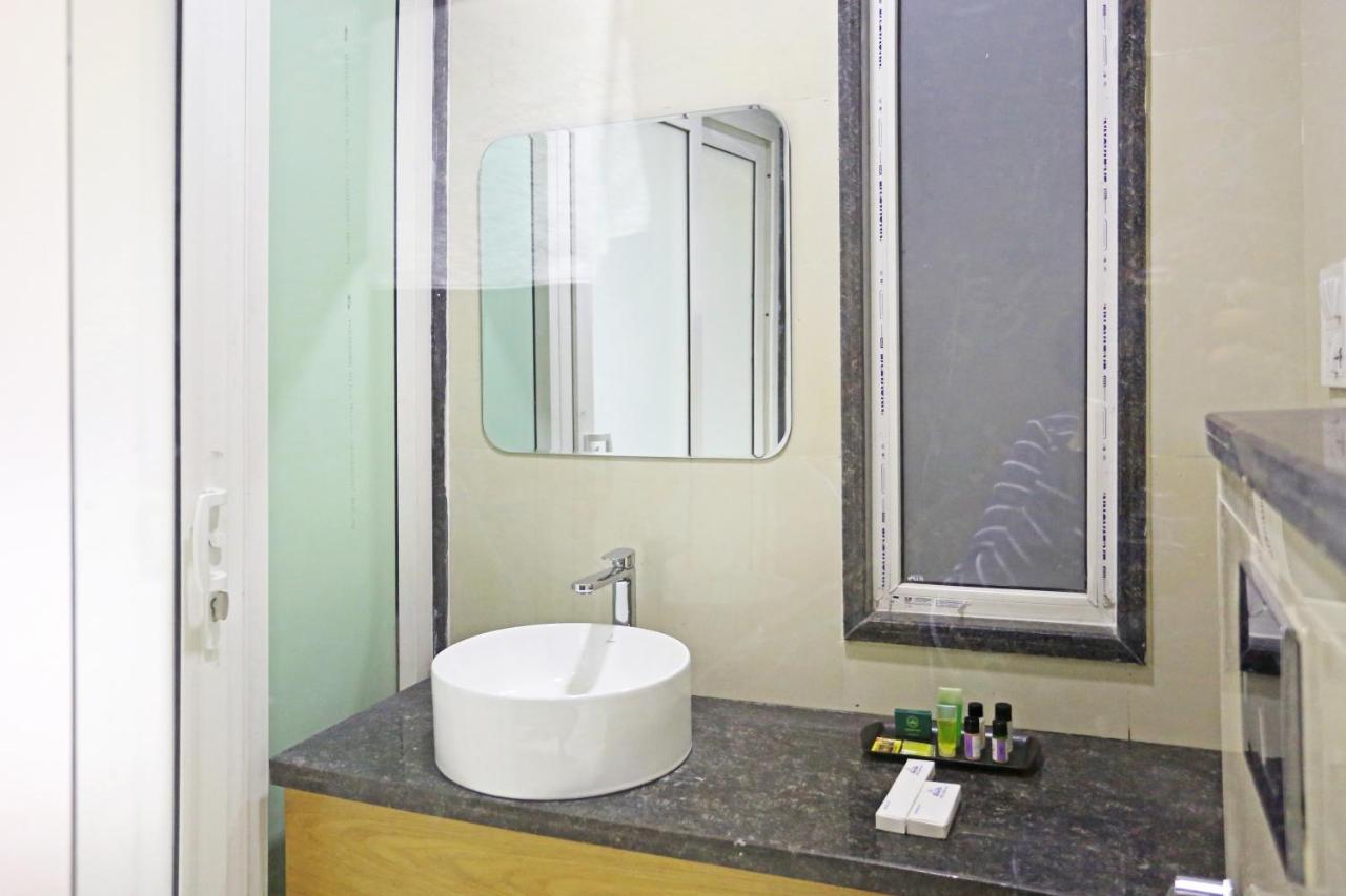 Hotel Apple Villa - Near Delhi Airport With Free Airport Transsfer نيودلهي المظهر الخارجي الصورة
