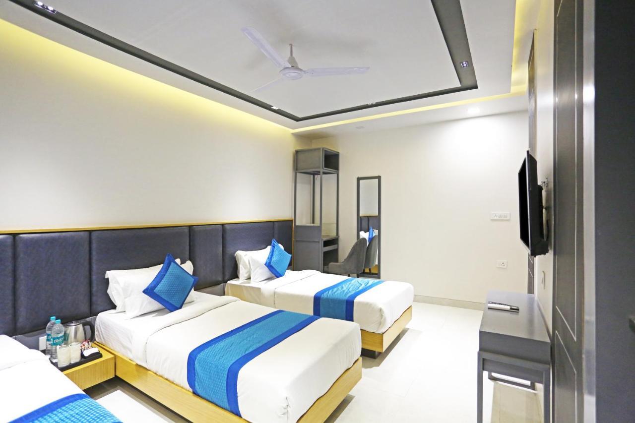Hotel Apple Villa - Near Delhi Airport With Free Airport Transsfer نيودلهي المظهر الخارجي الصورة