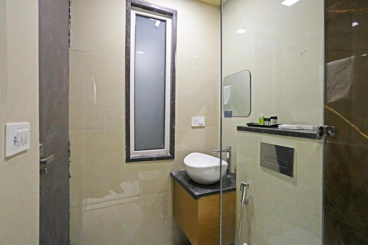 Hotel Apple Villa - Near Delhi Airport With Free Airport Transsfer نيودلهي المظهر الخارجي الصورة