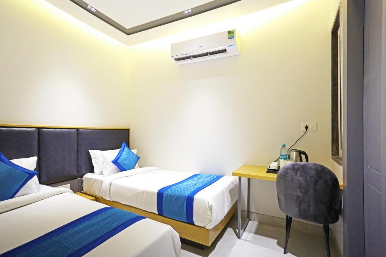 Hotel Apple Villa - Near Delhi Airport With Free Airport Transsfer نيودلهي المظهر الخارجي الصورة