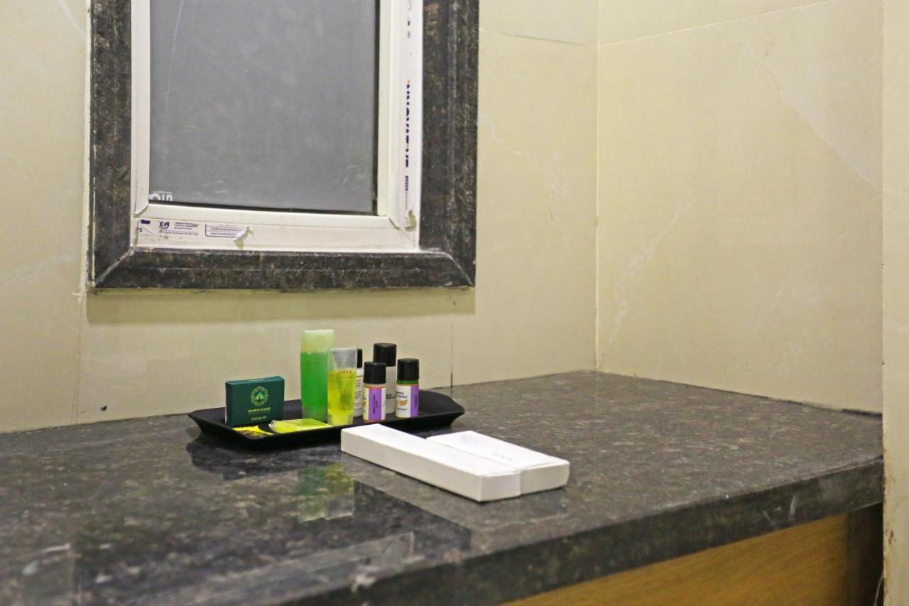 Hotel Apple Villa - Near Delhi Airport With Free Airport Transsfer نيودلهي المظهر الخارجي الصورة