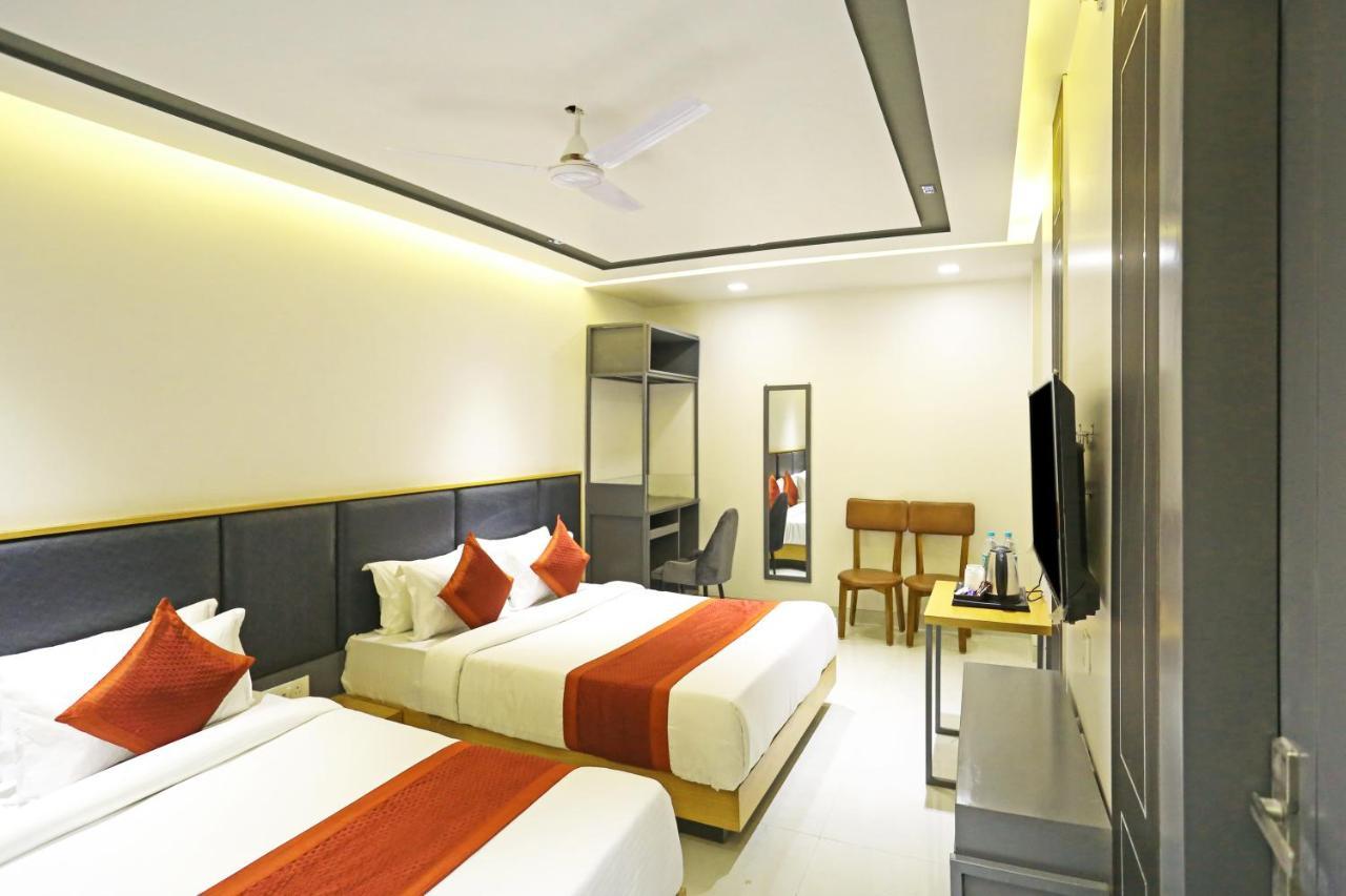 Hotel Apple Villa - Near Delhi Airport With Free Airport Transsfer نيودلهي المظهر الخارجي الصورة